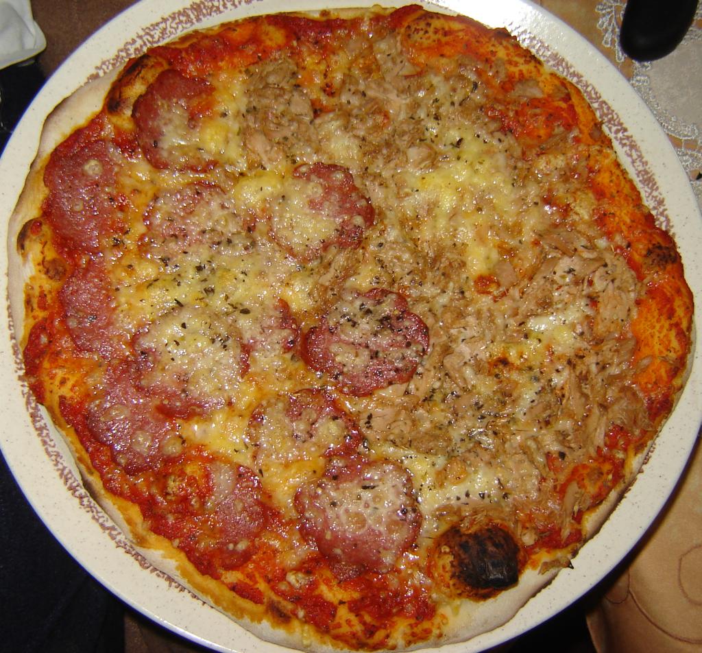 pizza01.jpg