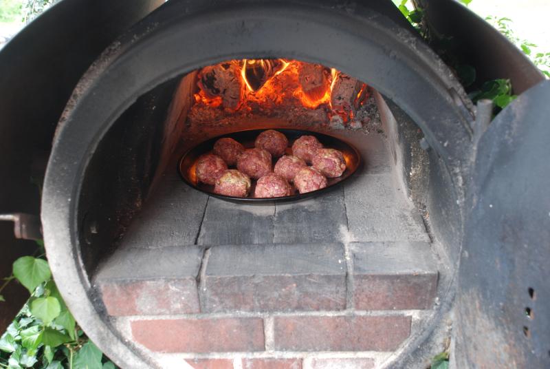 Frikadellen frisch in den TO