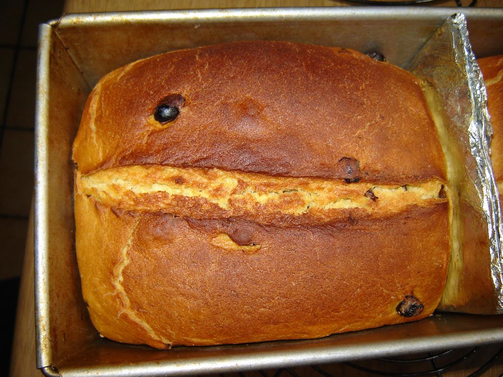 Maisbrot mit Rosinen 16.jpg