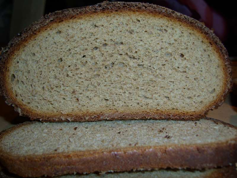 k-Alltagsbrot mit Quark.jpg