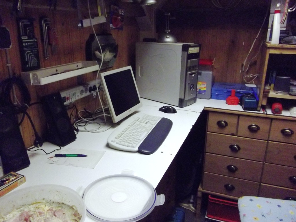 Outdoorroom.JPG