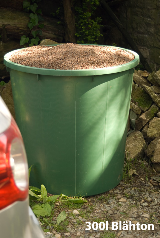 + eine halbe Schubkarre