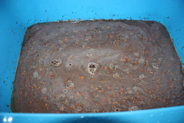 Lake mit Gewürzen.Fertiggewürz aus dem Metzgereinkauf zum räuchern.