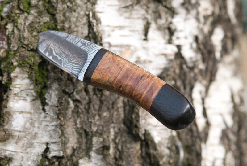 070114Aufbrechmesser-stab.-Mooreiche_Walnuß001.jpg