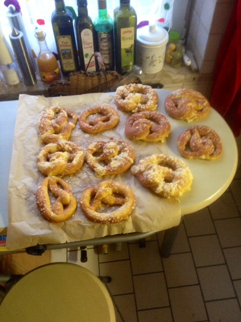 Laugenbrezel....1.versuch....