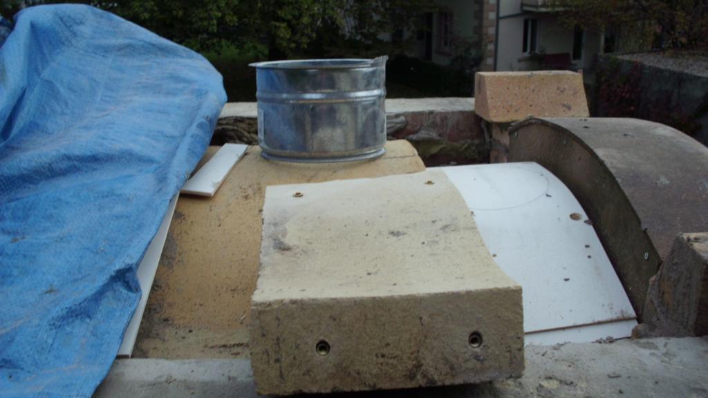 Döbellöcher gebohrt