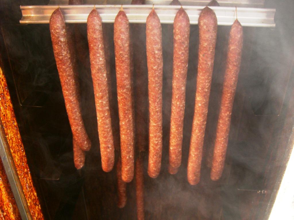 ein Blick in den Räucherschrank