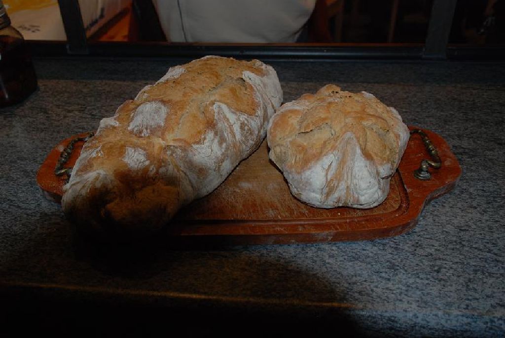 Bernds Holzschopfbrot mit der unverwechselbaren speziellen Falttechnik