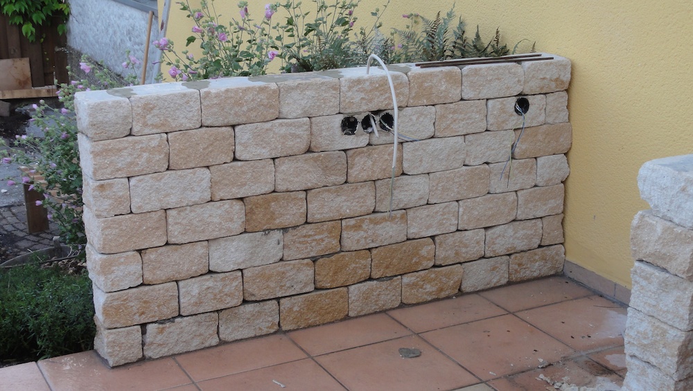 Wie Du siehst ist es schon "elektrifiziert"