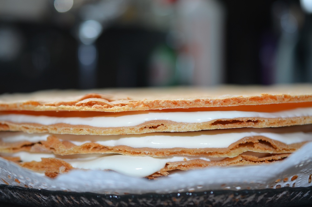 Russische Honigtorte mit Meringue 1.jpg