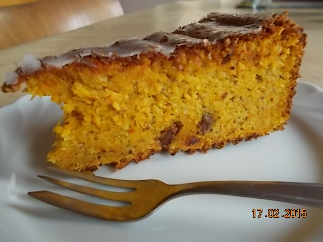 KürbisRührkuchen mit Rosinen-005.JPG