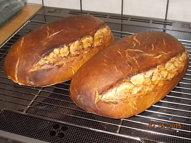 OBM Weizenmischbrot 3-002.JPG