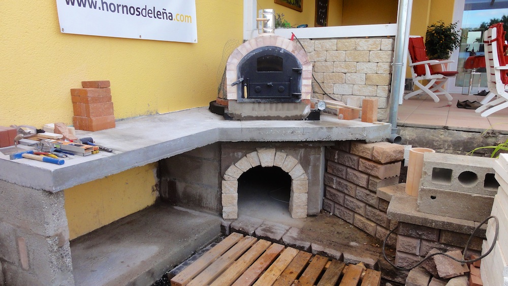 Steinbackofen Ansichten 2.jpg