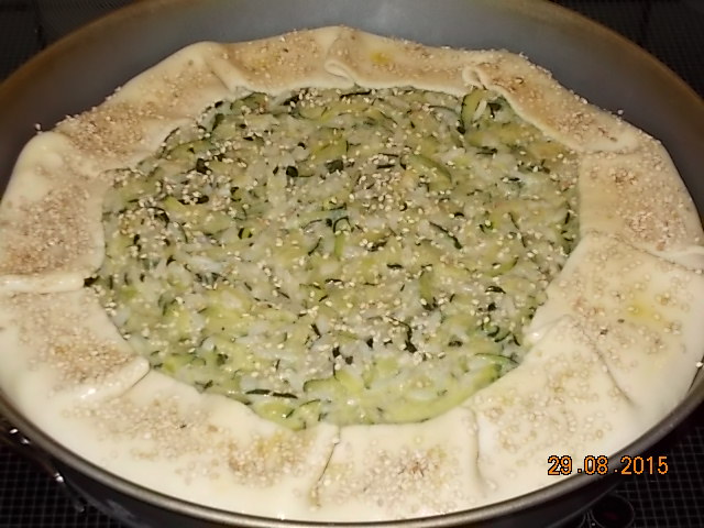 Zucchinikuchen TomatenSalsa-001.JPG