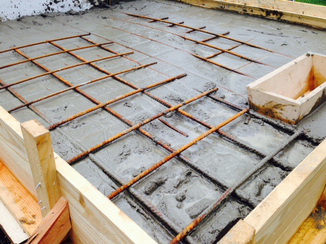 Betonieren der Zwischenplatte