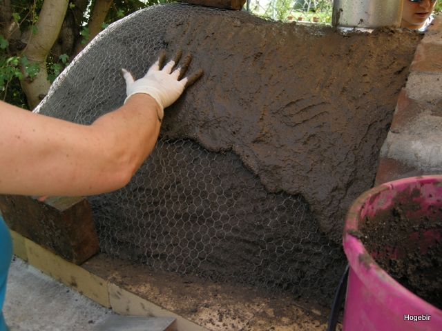 Auftragen des Feuerzements