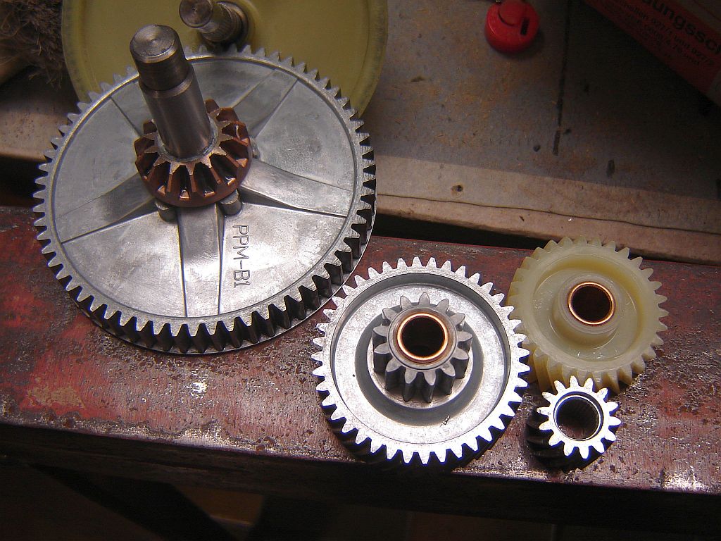 Kenwood-Getriebe-01.jpg