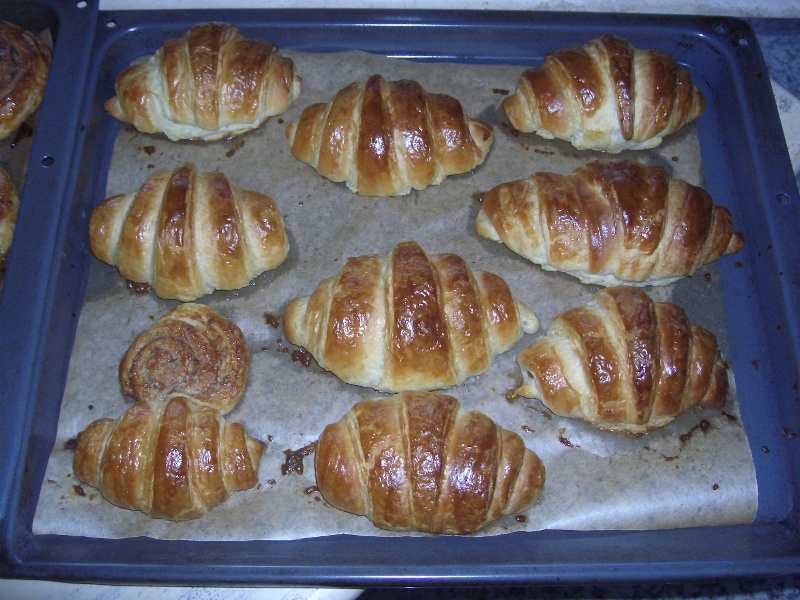 Nougatcroissants.JPG