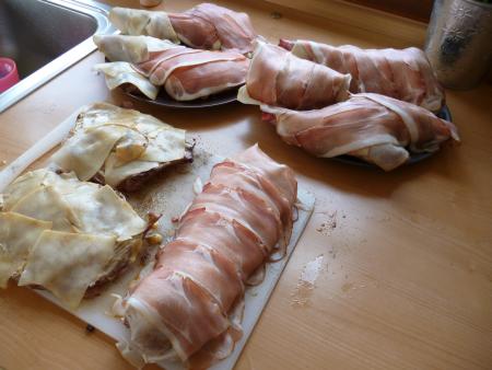 Schön mit Speck belegt