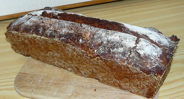 In einer Kastenform gebacken