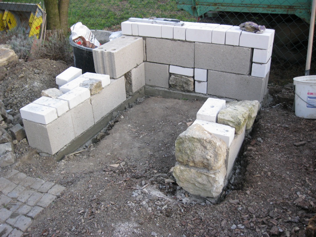 Der Unterbau wächst