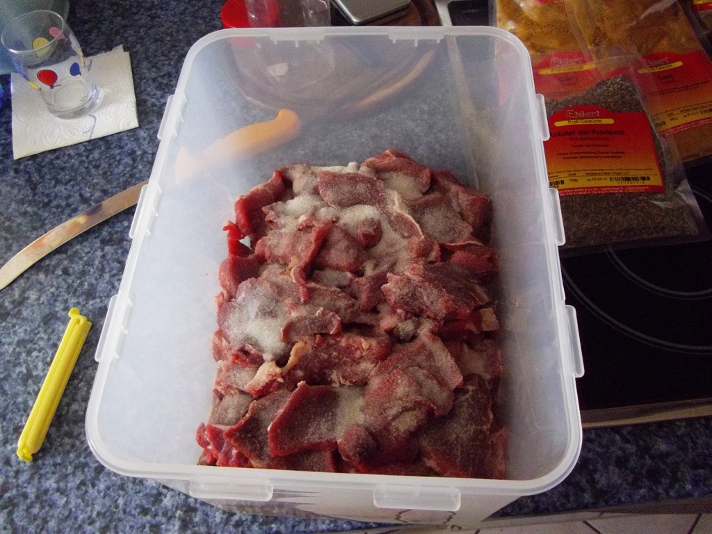 Fleisch mit NPS u. Rohrzucker