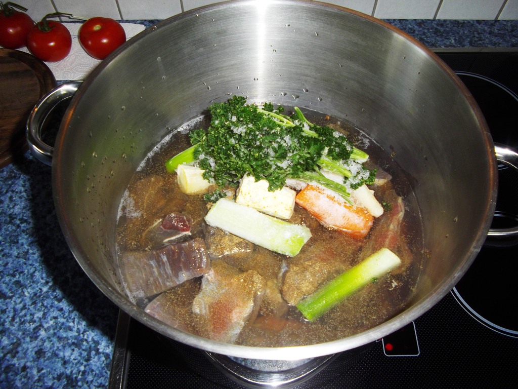 Fleisch ist am Garen...