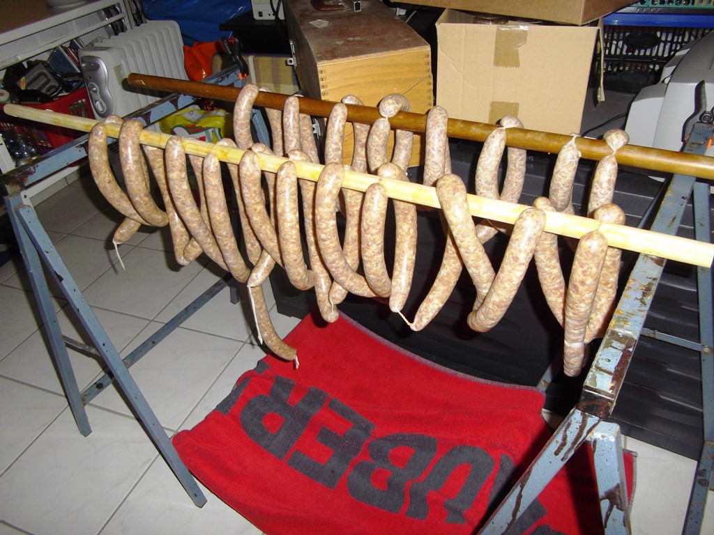 Mettendchen beim Abtrocknen und Umröten