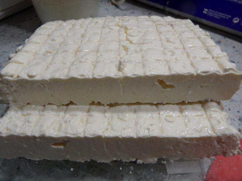 Feta1.jpg