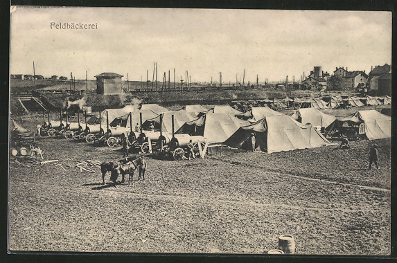 AK-Blick-zu-der-Feldbaeckerei-und-den-Zelten-dahinter.jpg