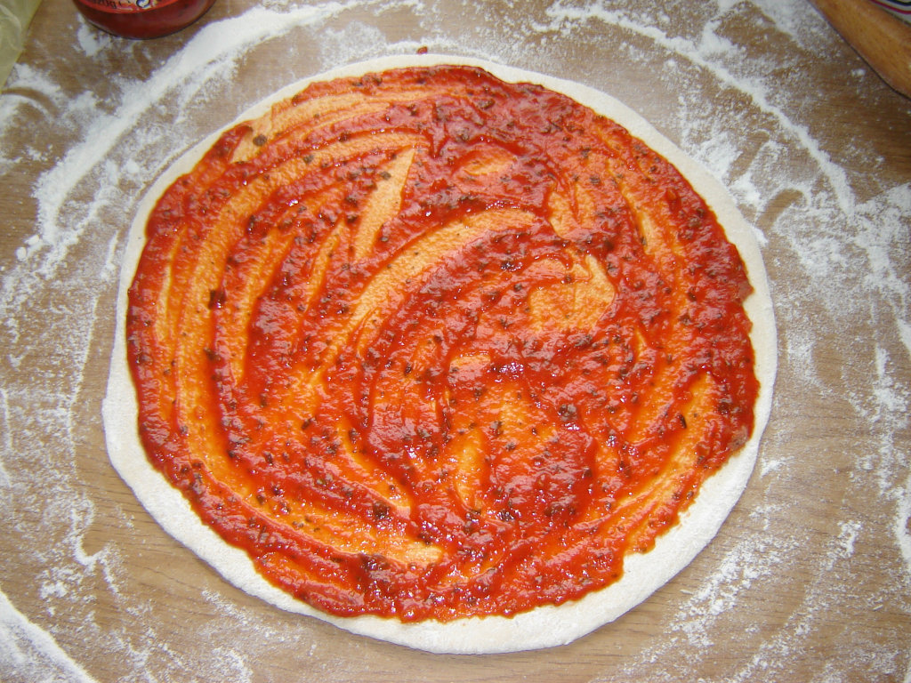 Pizzateig mit Mutterhefe 04.jpg