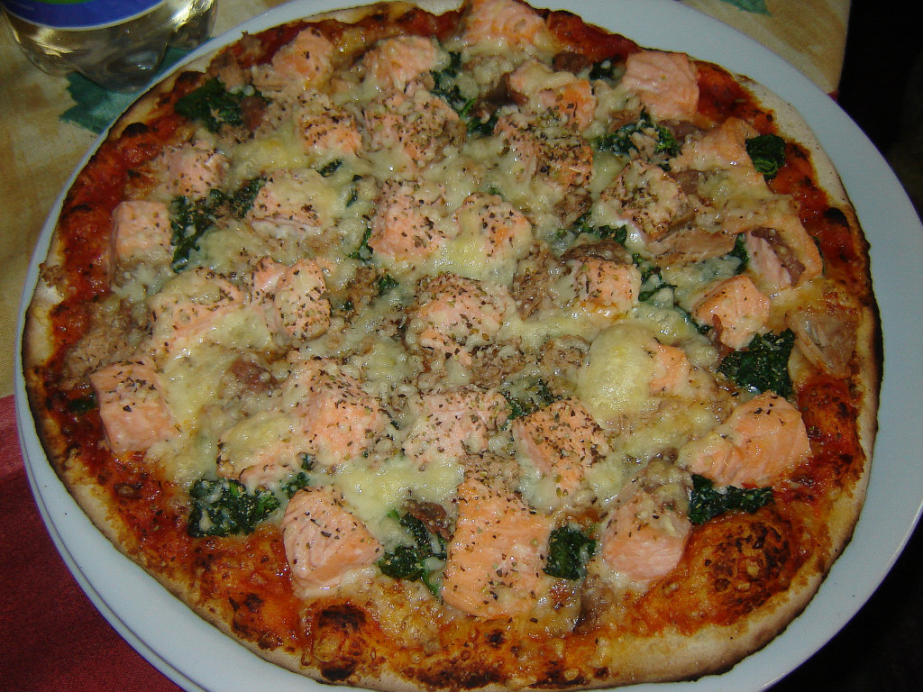 Pizza-12-09-02-01.jpg