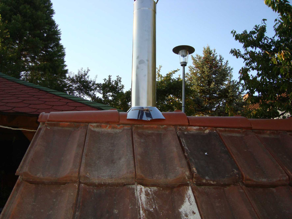 Kamin mit Durchführung.jpg