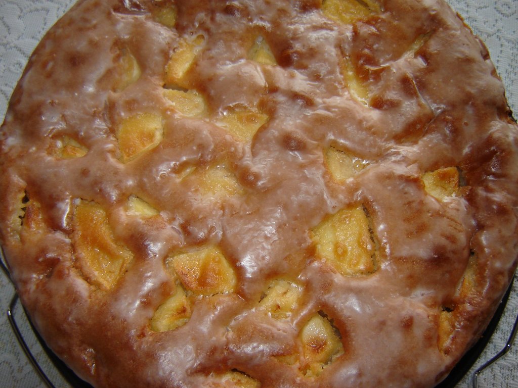 Gedeckter Apfelkuchen nach Holli-01.jpg